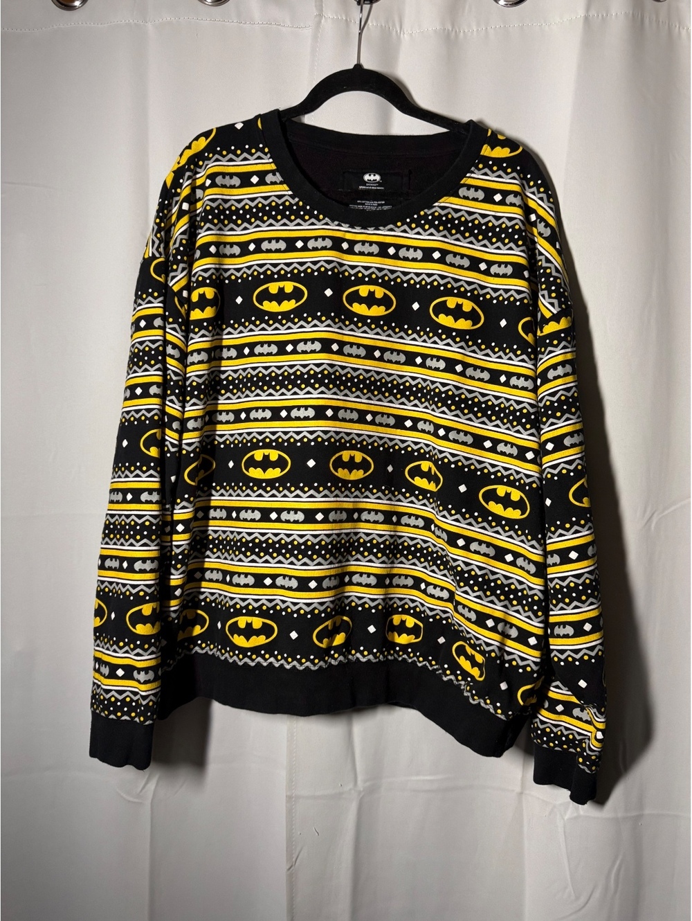 Batman Themed Black and Yellow 3XL - Ugly Christmas Sweater Folk DC Superhero